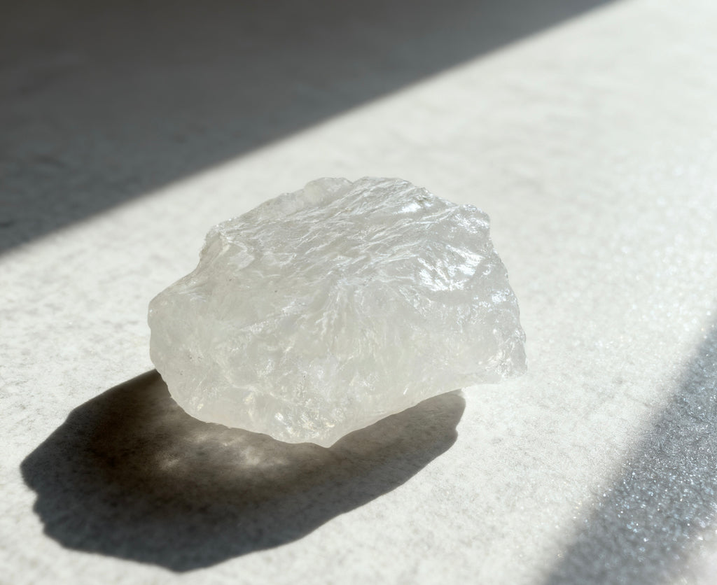 Omira Raw Crystal Collection — 25 Natural Stones