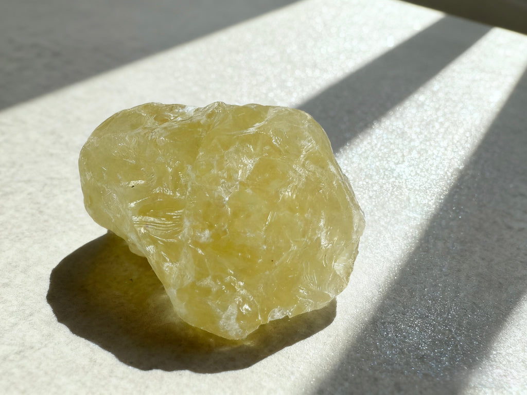 Omira Raw Crystal Collection — 25 Natural Stones