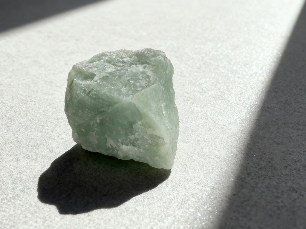 Omira Raw Crystal Collection — 25 Natural Stones