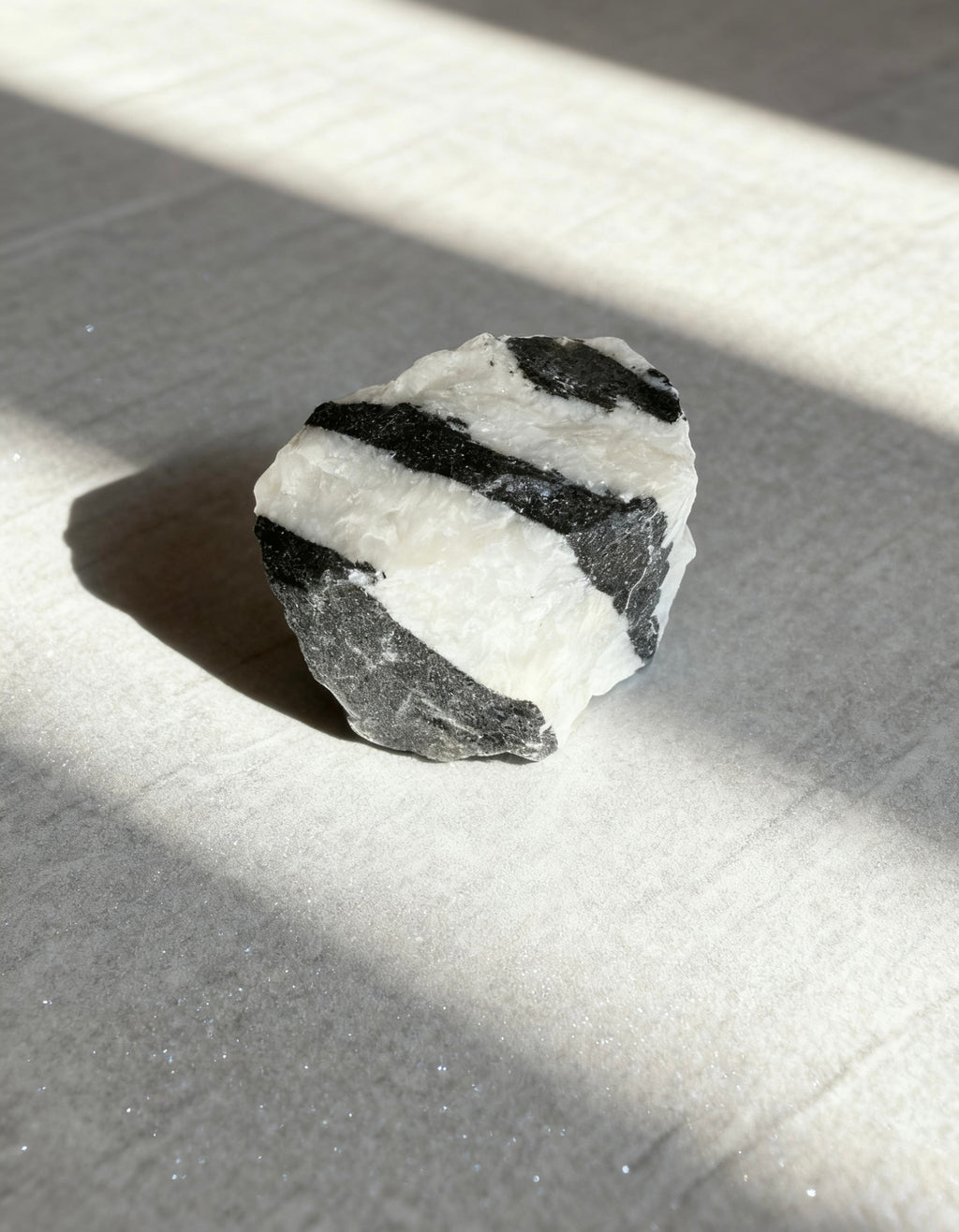 Omira Raw Crystal Collection — 25 Natural Stones