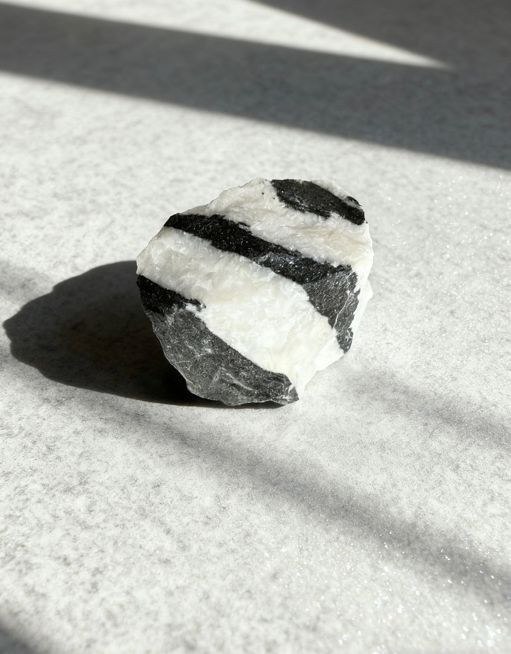 Omira Raw Crystal Collection — 25 Natural Stones