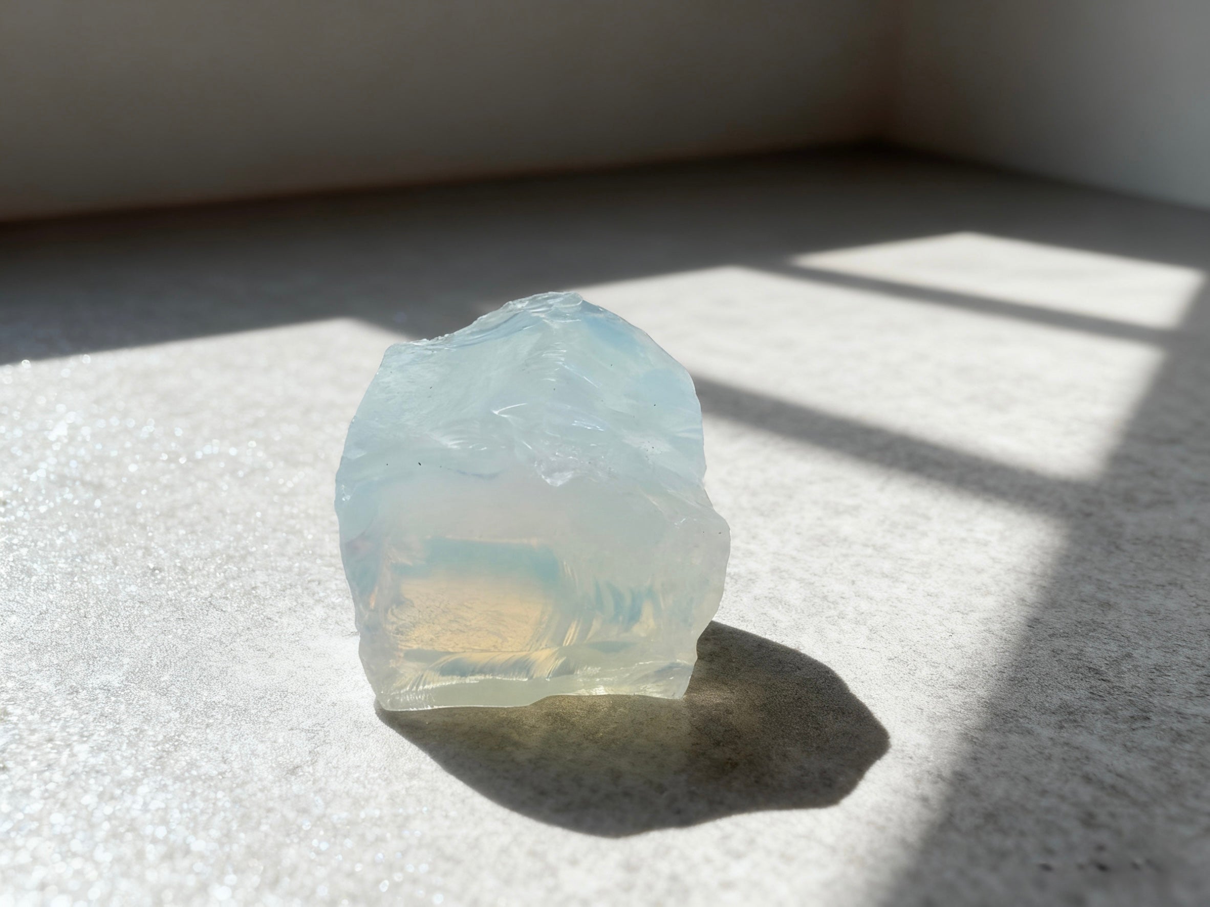 Omira Raw Crystal Collection — 25 Natural Stones