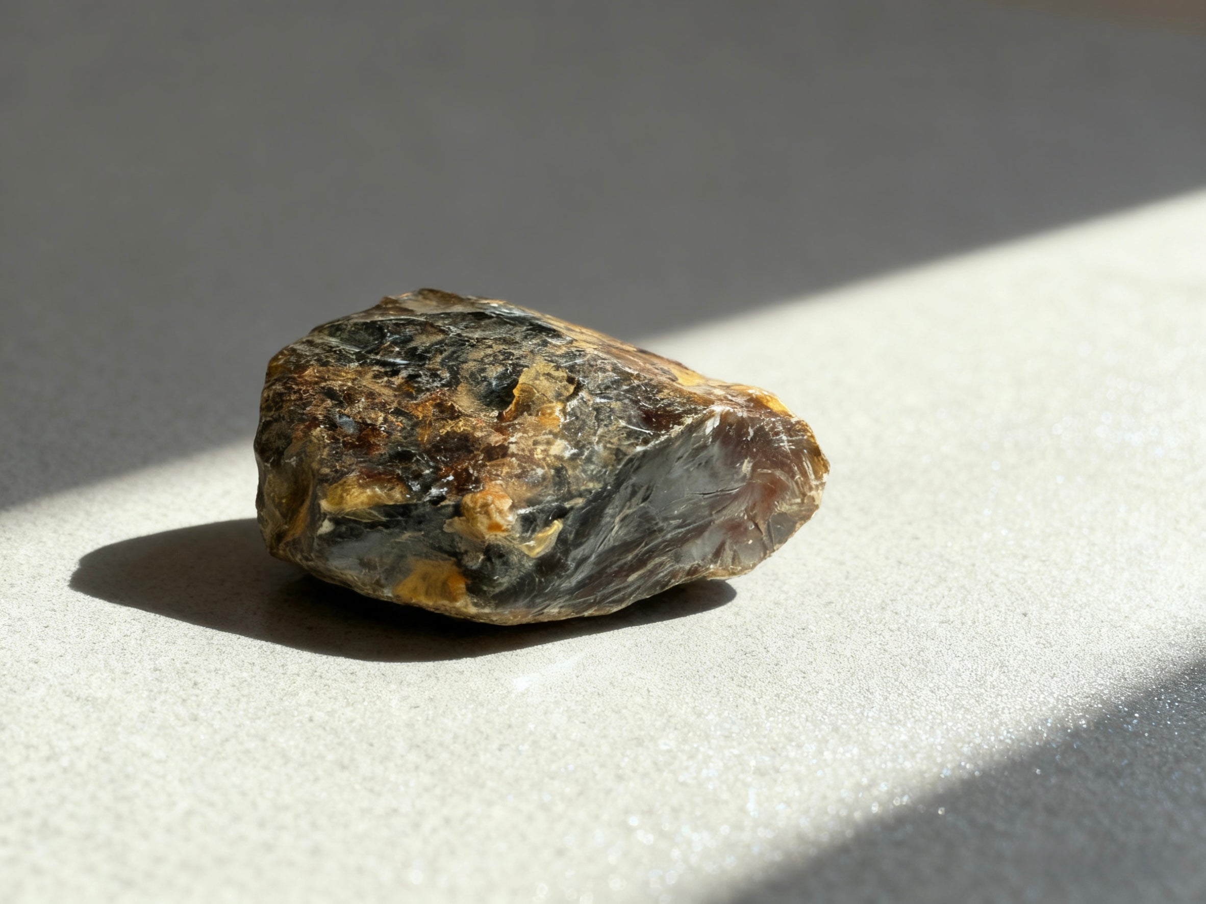 Omira Raw Crystal Collection — 25 Natural Stones