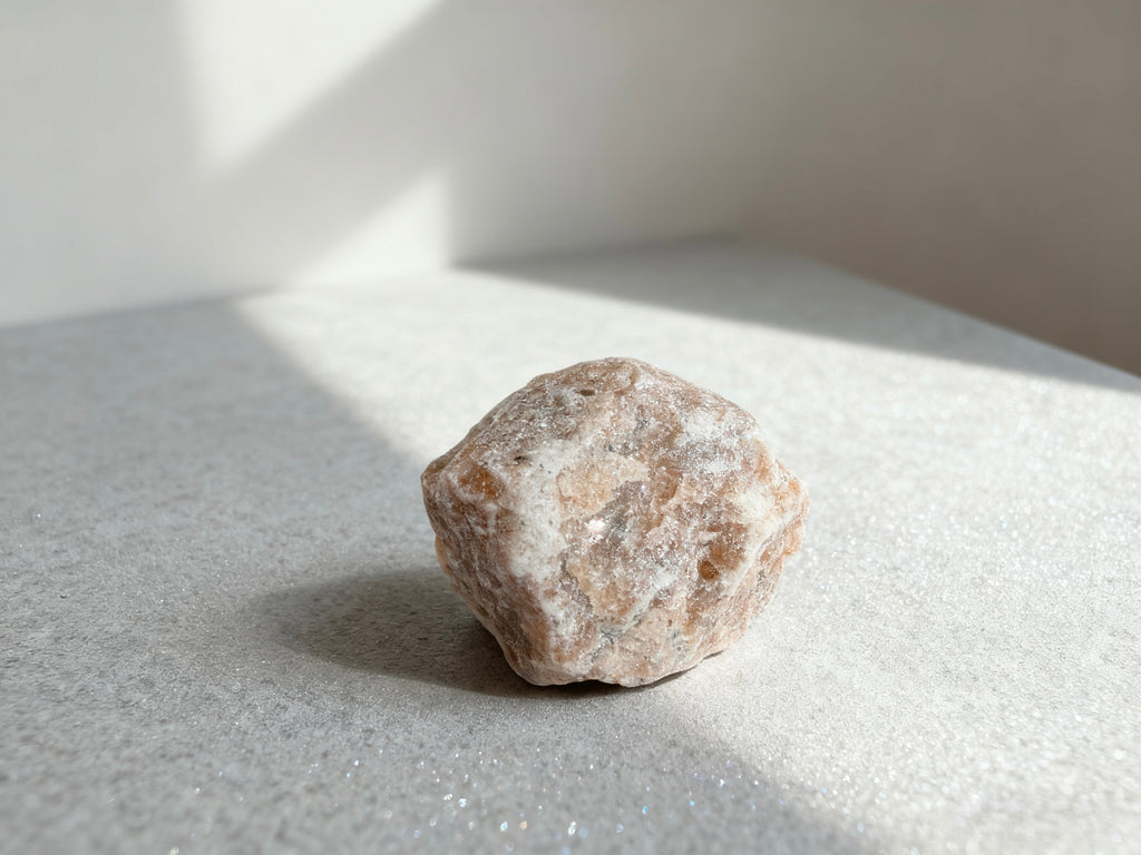 Omira Raw Crystal Collection — 25 Natural Stones