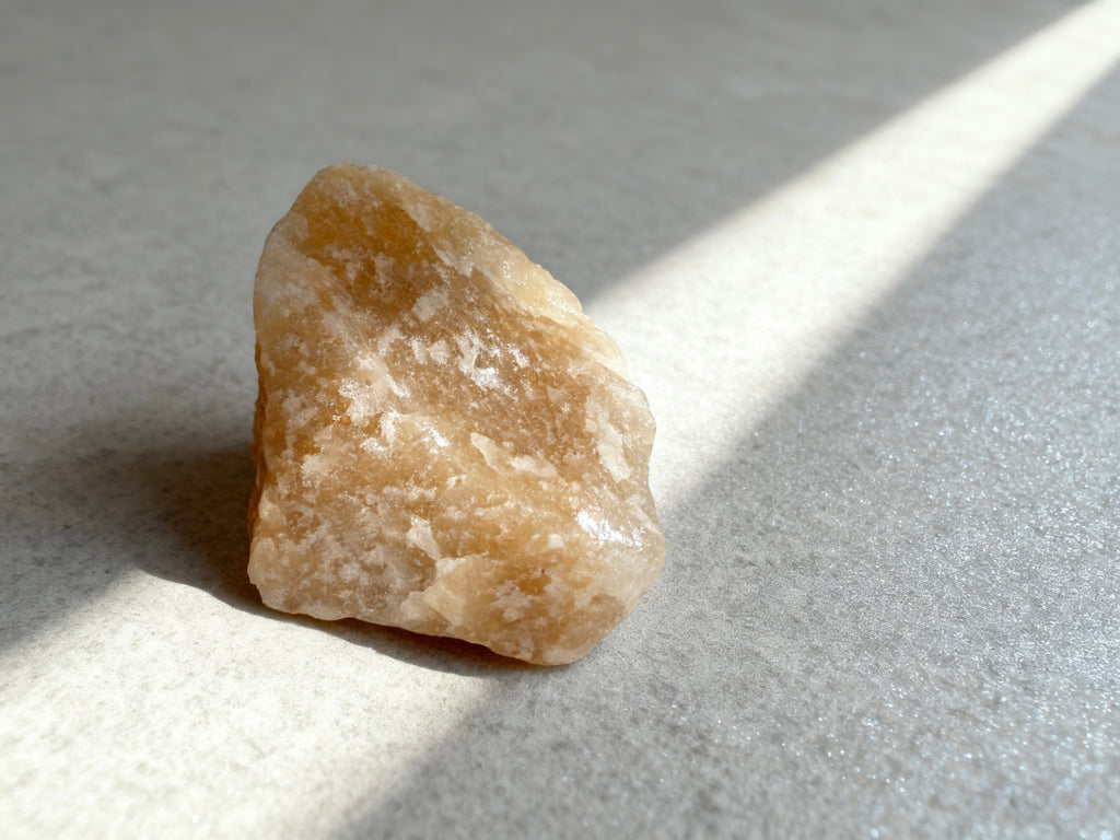 Omira Raw Crystal Collection — 25 Natural Stones