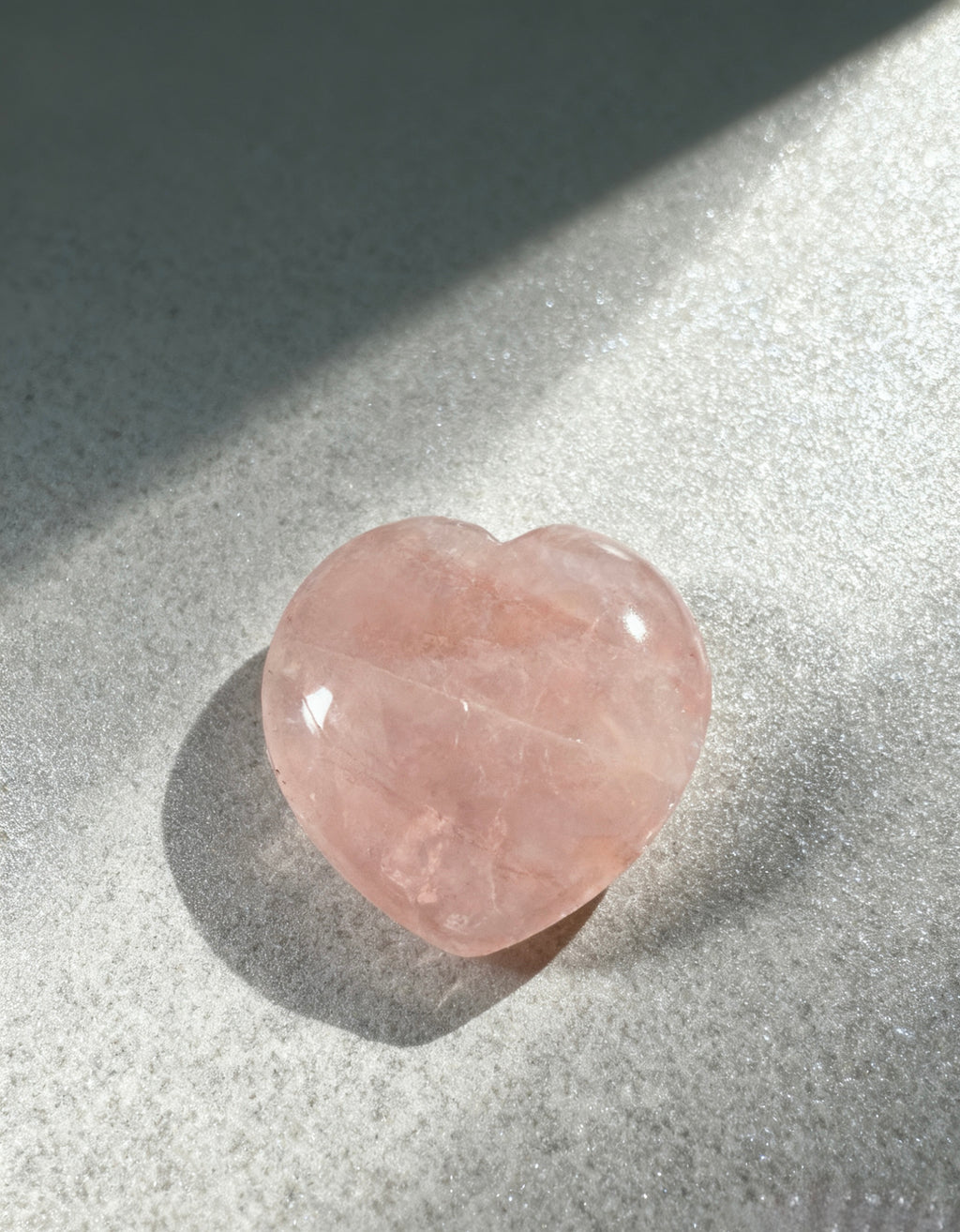 Omira Rose Quartz Heart Stone