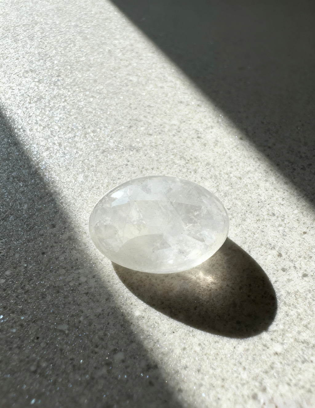 Omira Clear Quartz Palm Stone